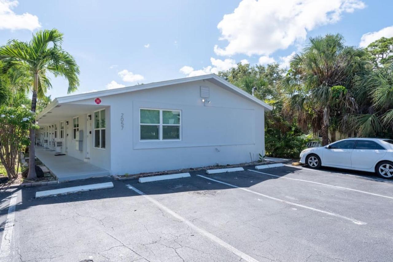 Just Off Wilton Drive Apt 7 Fort Lauderdale Exterior photo